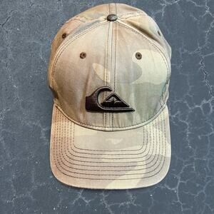 Quiksilver camo cap